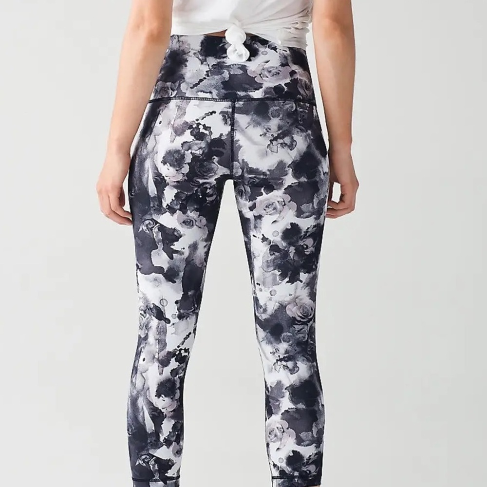 Lululemon Leggings - Picture 5 of 7